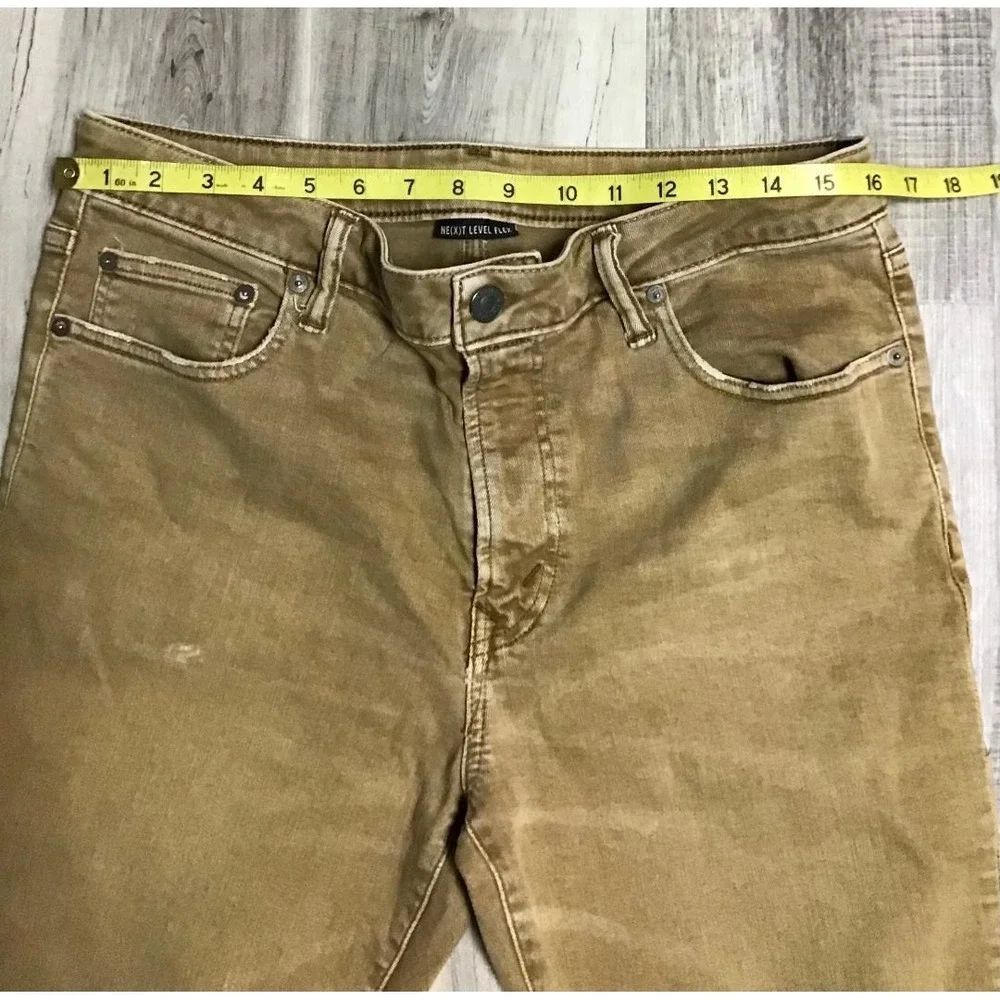 American Eagle Next Level Flex Slim Jeans Mens 33x30 Khaki Tan Stretch Denim